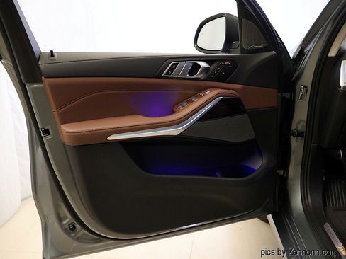 Certified 2024 BMW X7 xDrive40i image 28