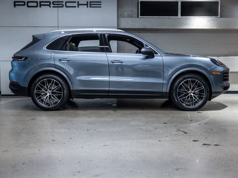 New 2026 Porsche Cayenne image 9