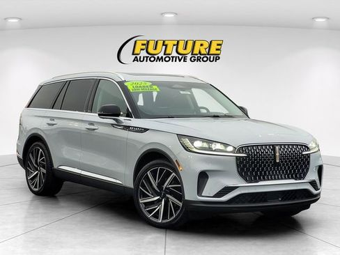 New 2025 Lincoln Aviator Reserve w/ Equipment Group 201A image 1