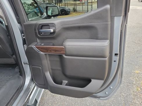 Used 2019 GMC Sierra 1500 SLT w/ SLT Premium Plus Package image 29