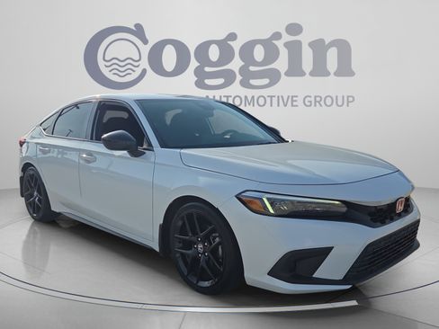 Used 2023 Honda Civic Sport image 7
