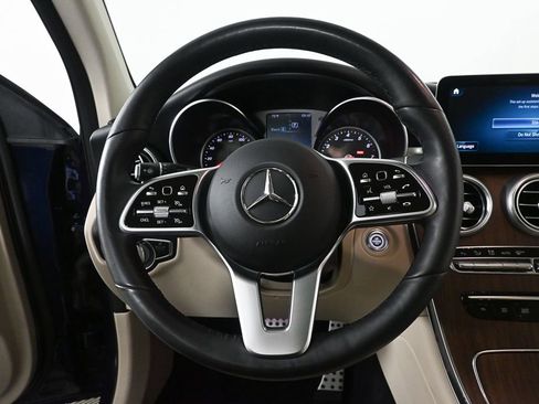 Certified 2022 Mercedes-Benz GLC 300 4MATIC image 2