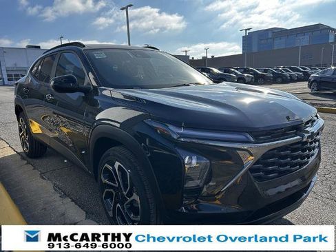 New 2026 Chevrolet Trax RS image 7