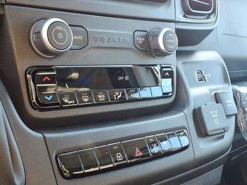 New 2026 RAM ProMaster 3500 w/ Safety Group image 9