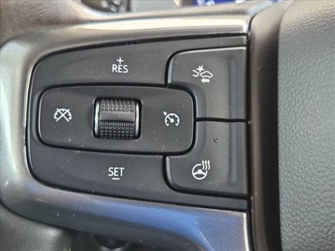 Used 2023 Chevrolet Silverado 1500 LTZ AWD/4WD image 21