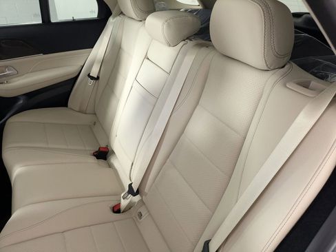 New 2026 Mercedes-Benz GLE 450 4MATIC image 14