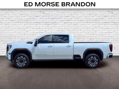 Used 2025 GMC Sierra 2500 Denali Ultimate AWD/4WD image 2