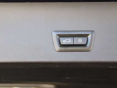 Used 2025 BMW X3 xDrive30 w/ Premium Package AWD/4WD image 32