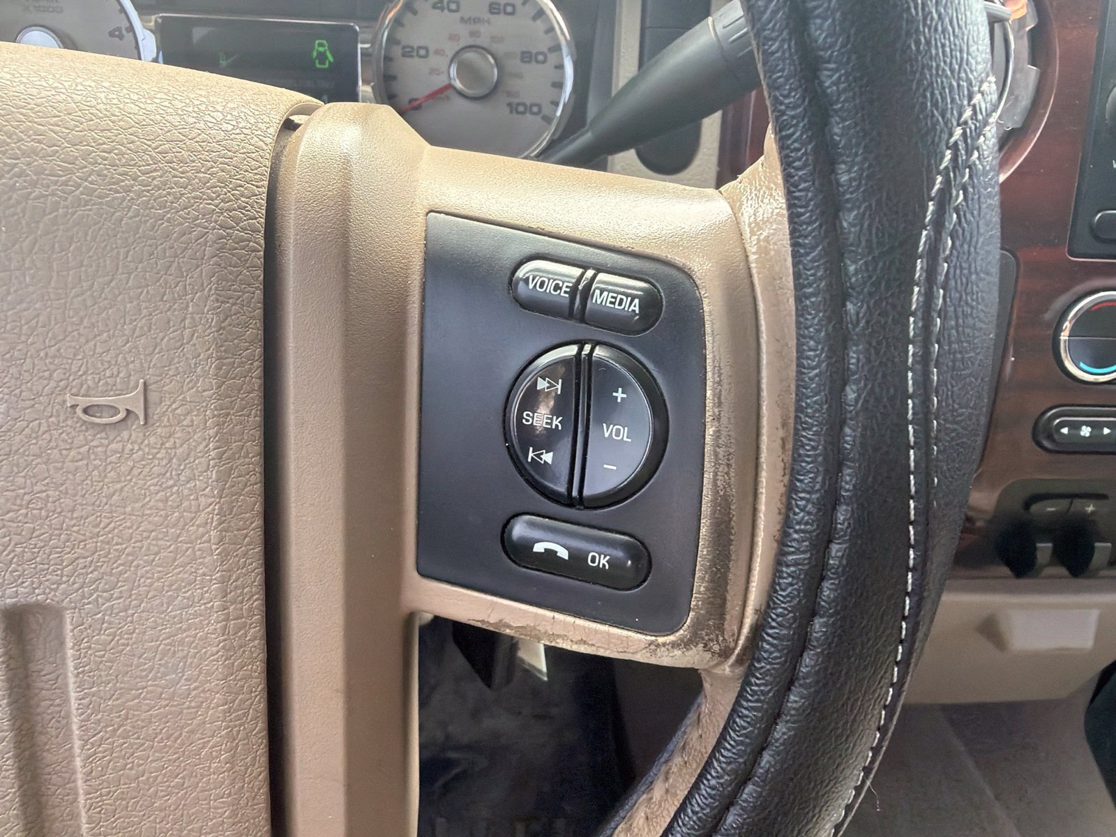 Used 2010 Ford F250 Lariat AWD/4WD image 28