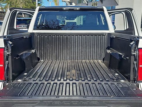 Used 2024 Toyota Tacoma SR5 image 12