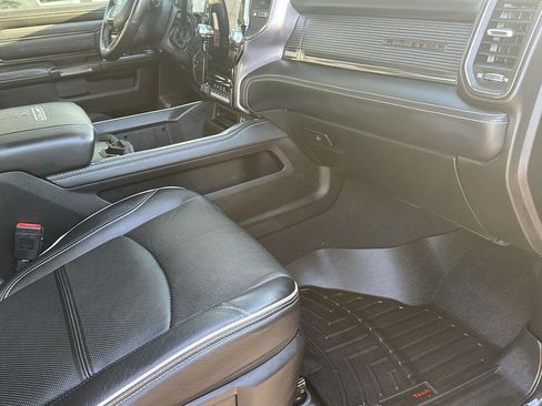 Used 2020 RAM 2500 Limited image 8