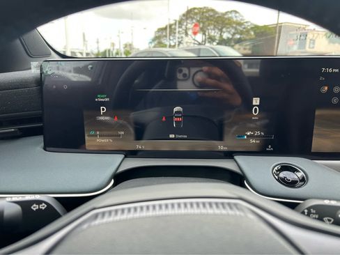 New 2026 Nissan Leaf SV+ image 7