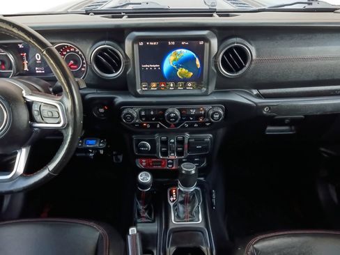 Used 2020 Jeep Gladiator Rubicon AWD/4WD image 3
