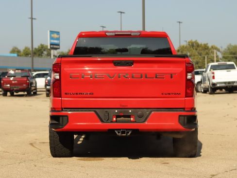 Used 2023 Chevrolet Silverado 1500 Custom AWD/4WD image 6