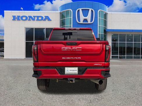 Used 2024 GMC Sierra 2500 AT4 w/ AT4 Premium Plus Package image 4