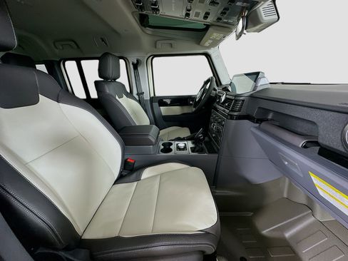 New 2025 INEOS Grenadier Fieldmaster Edition AWD/4WD image 47