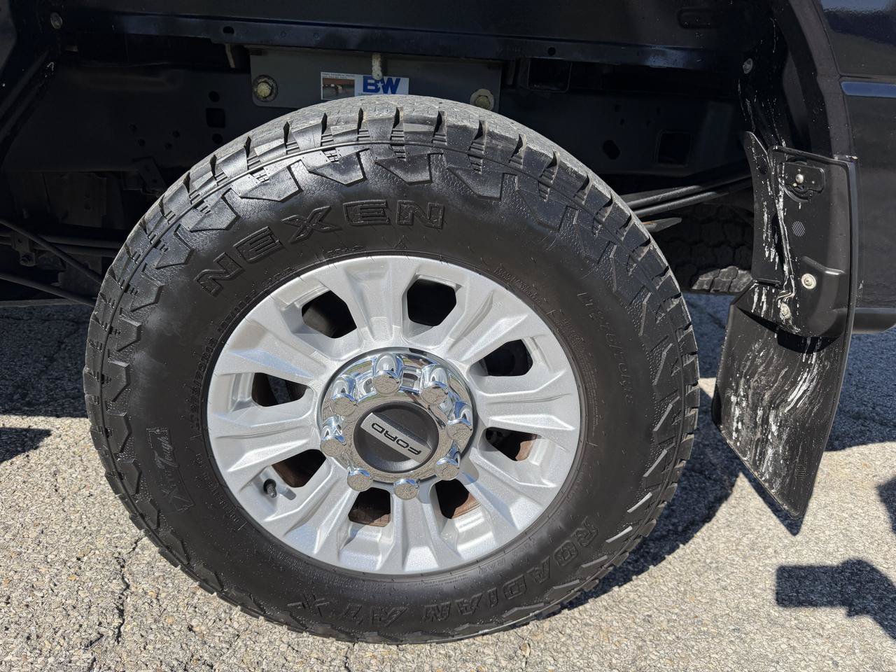 Used 2021 Ford F250 XL w/ STX Appearance Package AWD/4WD image 38