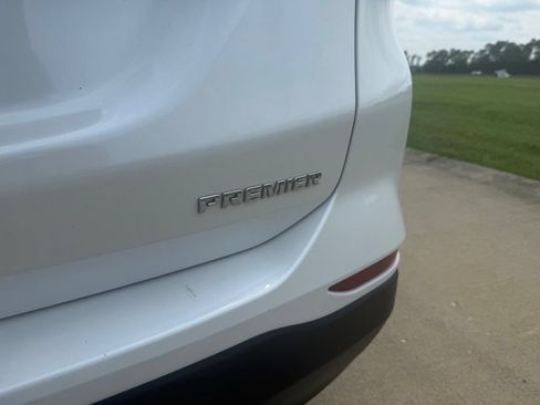 Used 2022 Chevrolet Equinox Premier FWD image 5