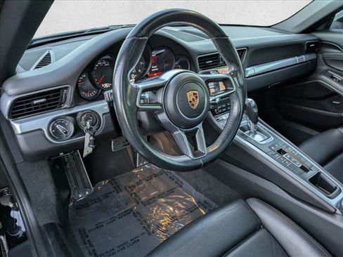Used 2017 Porsche 911 Carrera image 10