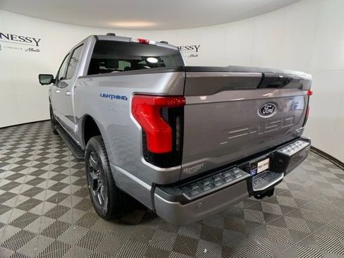 New 2025 Ford F150 Lightning Flash AWD/4WD image 5