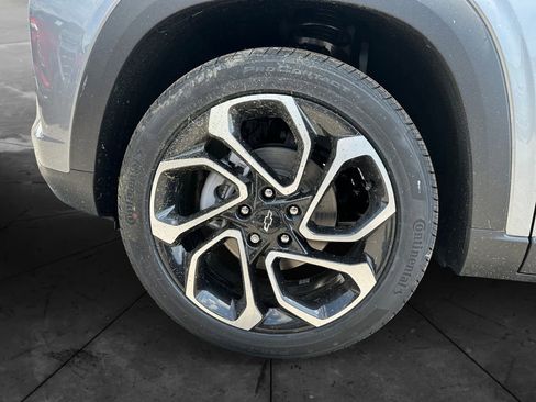 New 2026 Chevrolet Trax RS FWD image 14