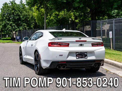 Used 2017 Chevrolet Camaro SS RWD image 7