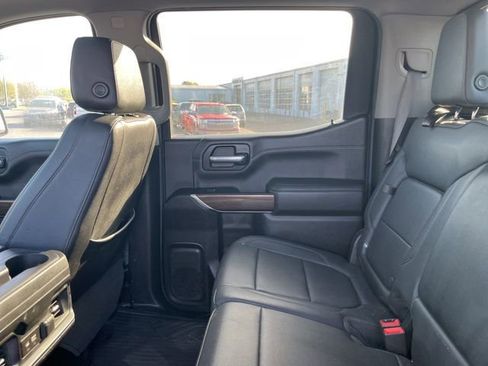 Used 2022 Chevrolet Silverado 1500 LT Trail Boss w/ Convenience Package II AWD/4WD image 13