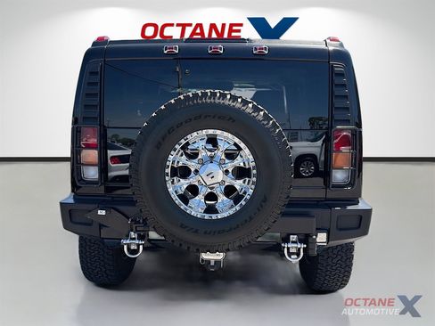Used 2003 HUMMER H2 w/ Preferred Equipment Group image 6