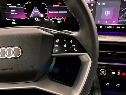 Certified 2025 Audi Q5 Prestige image 20