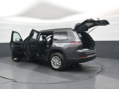 New 2026 Jeep Grand Cherokee L Laredo w/ MOPAR Finishing Package AWD/4WD image 50