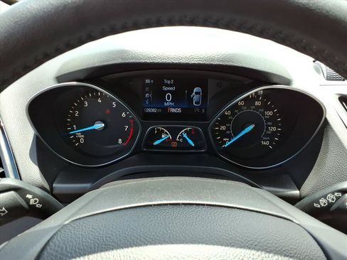 Used 2018 Ford Escape Titanium AWD/4WD image 13
