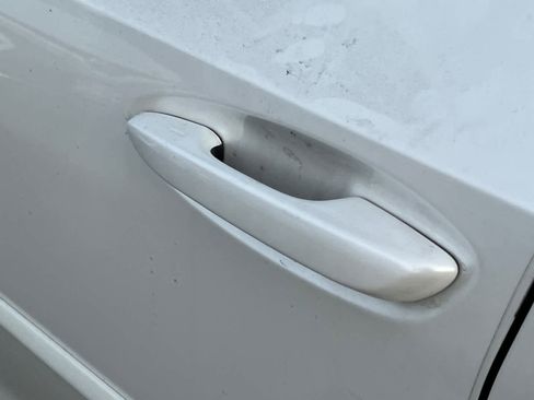 Used 2020 Lexus ES 300h w/ Premium Package image 17