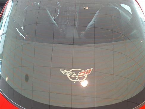 Used 2001 Chevrolet Corvette Coupe RWD image 5