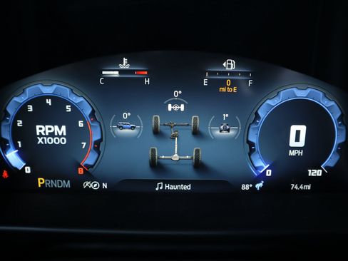 New 2025 Ford Bronco Outer Banks w/ Sasquatch Package image 4