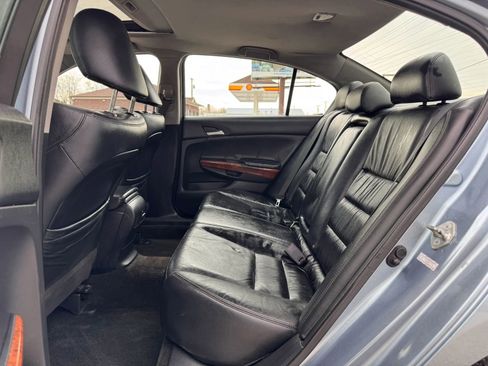 Used 2011 Honda Accord EX-L image 19