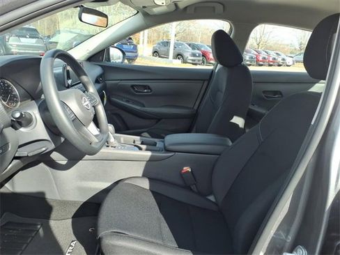 New 2025 Nissan Sentra S image 5