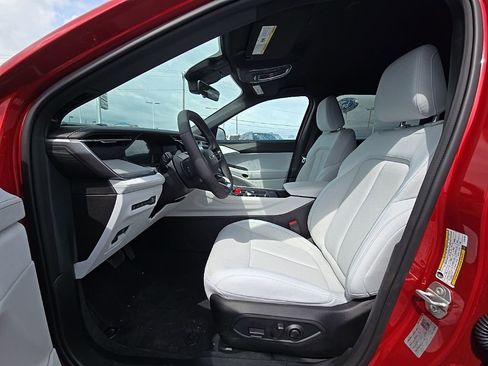 New 2026 Jeep Cherokee Laredo image 10