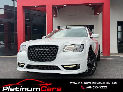 Used 2023 Chrysler 300 Touring L w/ Popular Equipment Group RWD image 1
