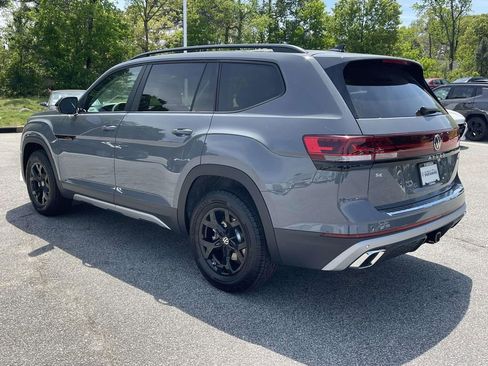 New 2026 Volkswagen Atlas Peak Edition AWD/4WD image 4