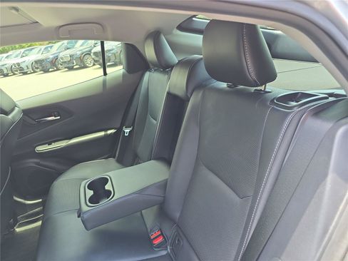 Used 2023 Toyota Prius XLE FWD image 14