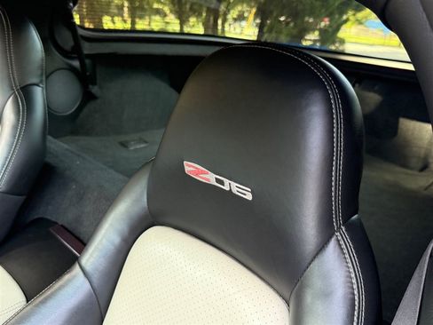 Used 2008 Chevrolet Corvette Z06 w/ Preferred Equipment Group RWD image 51