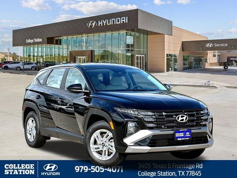 New 2026 Hyundai Tucson SE FWD image 3