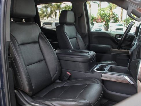 Used 2020 Chevrolet Silverado 1500 LT Trail Boss image 36