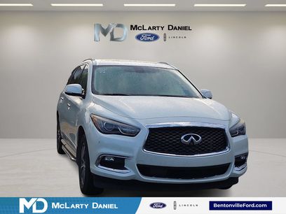 Used 2017 INFINITI QX60 FWD w/ Premium Plus Package