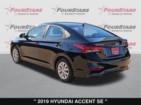 Used 2019 Hyundai Accent SE image 7
