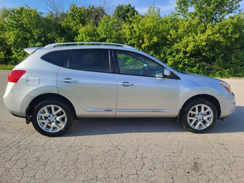 Used 2013 Nissan Rogue SL AWD/4WD image 7