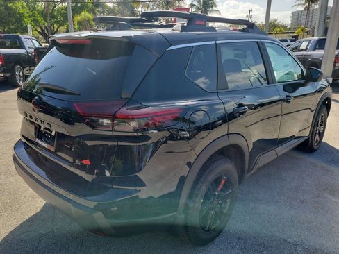 New 2026 Nissan Rogue SV AWD/4WD image 7