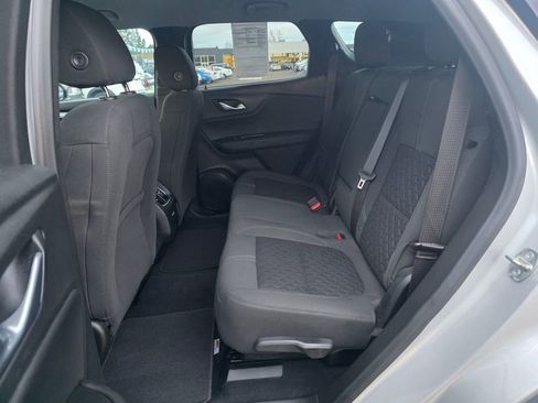 Used 2022 Chevrolet Blazer LT image 8