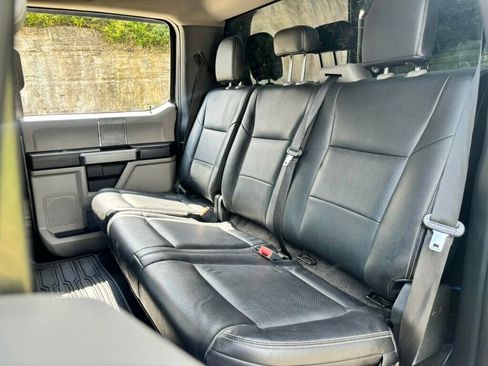 Used 2020 Ford F250 XLT w/ XLT Premium Package AWD/4WD image 17