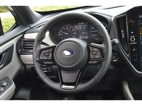 Used 2026 Subaru Forester Premium AWD/4WD image 19